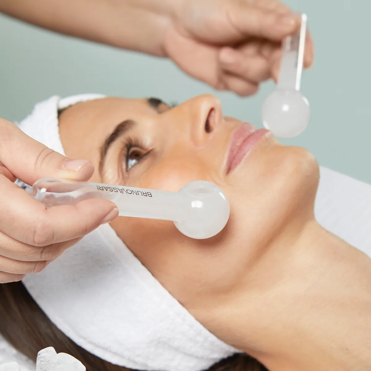 Trattamento viso professionale Bruno Vassari